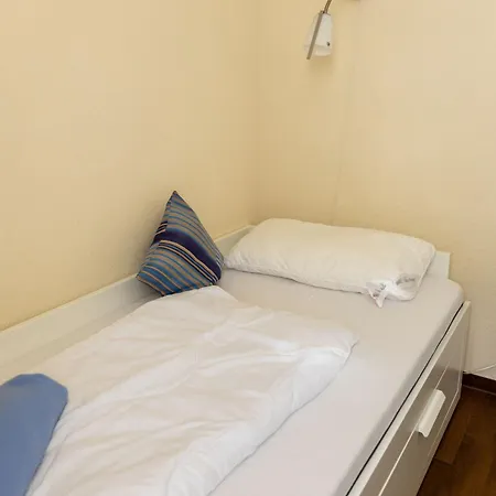 Lord Nelson 111 Apartmán