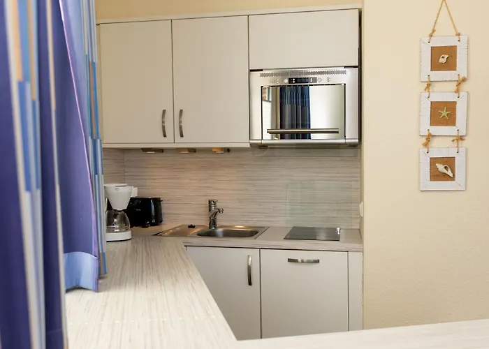 Апартаменты Lord Nelson 111 Куксхафен